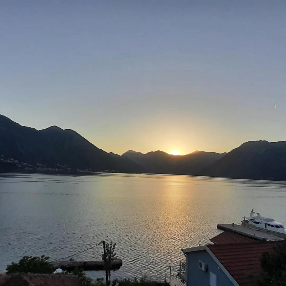 Apartments Boka Blue Dobrota Kotor Eksteriør bilde