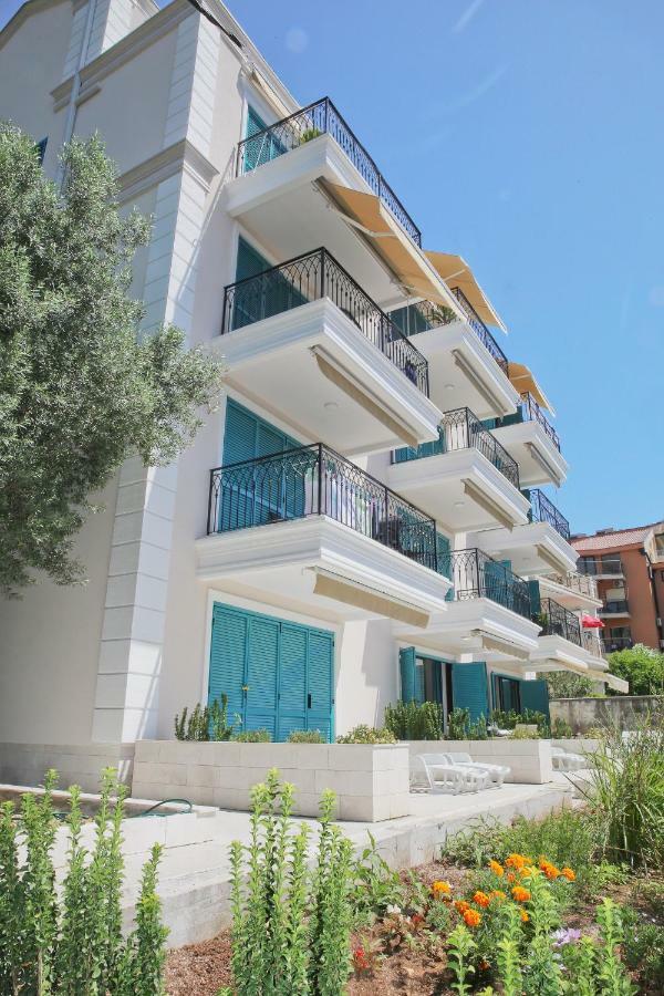 Apartments Boka Blue Dobrota Kotor Eksteriør bilde