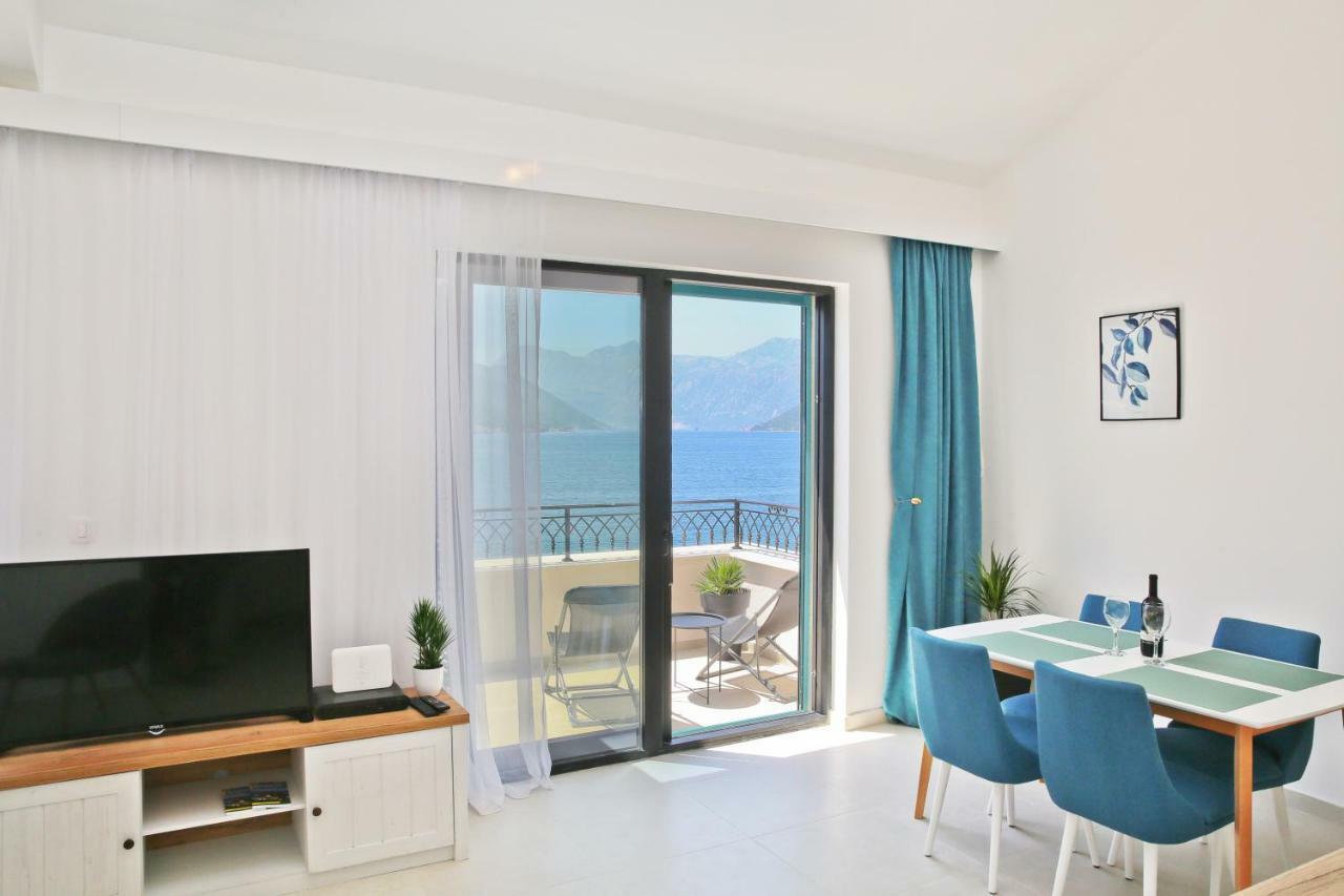 Apartments Boka Blue Dobrota Kotor Eksteriør bilde