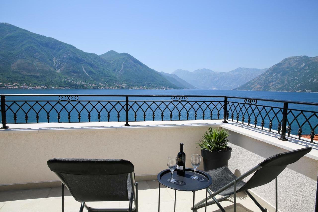 Apartments Boka Blue Dobrota Kotor Eksteriør bilde
